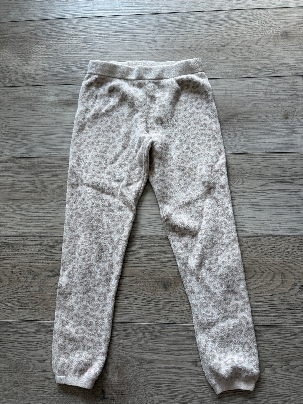 Barefoot dreams Kids Cozy Leopard Print Jogger Pants - Cream